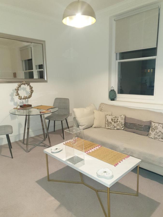 Beautiful One Bedroom Apartment Walking Distance To Paddington And Hyde Park Londres Extérieur photo